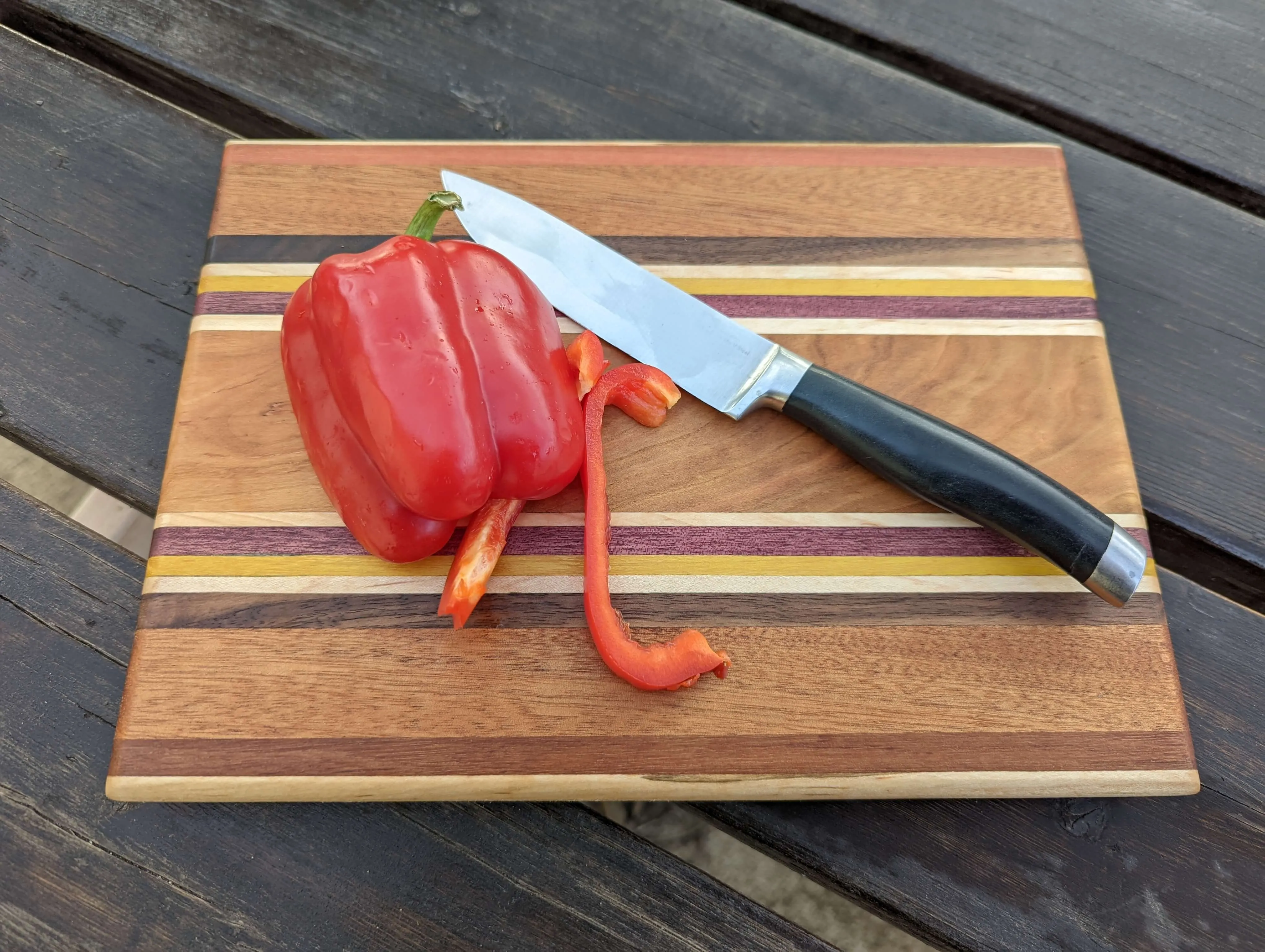 Handcrafted cutting board 3